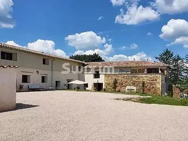 Saint Amour Bellevue 71570 Achat / Vente maison 10 pièces t10