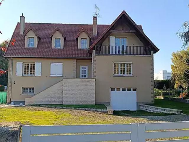 Saint Amand 23200 Location maison 8 pièces t8 au dernier étage