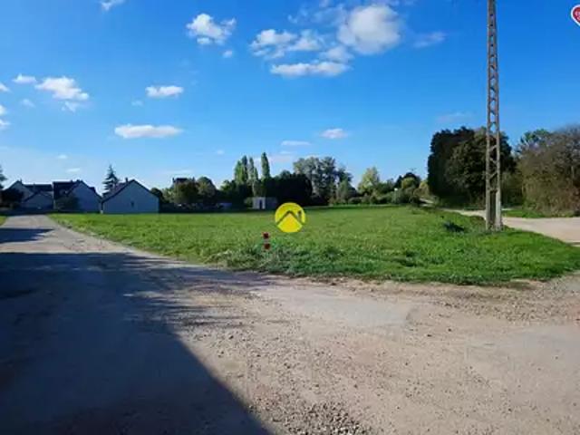 Saint Amand Montrond 18200 Achat / Vente terrain