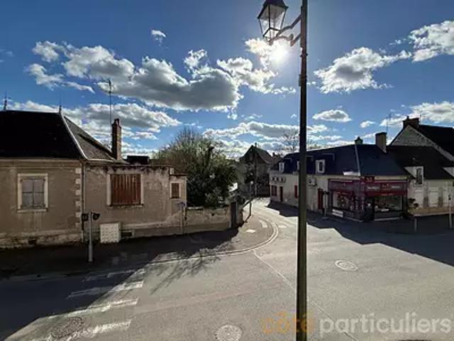 Saint Amand Montrond 18200 Achat / Vente immeuble au dernier étage