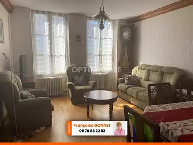 Saint Amand Montrond 18200 Achat / Vente maison 5 pièces t5