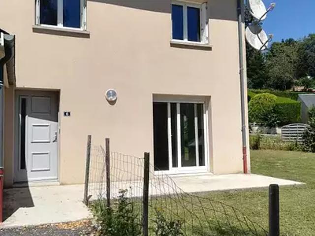 Saint Amans des Cots 12460 Location maison 4 pièces t4