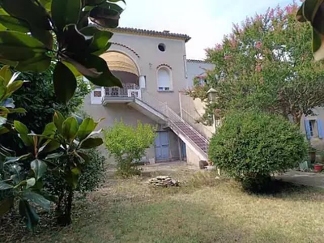 Saint Ambroix 30500 Achat / Vente maison 7 pièces t7 jardin terrasse