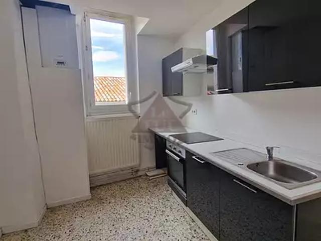 Saint Ambroix 30500 Achat / Vente appartement 5 pièces t5 au dernier étage