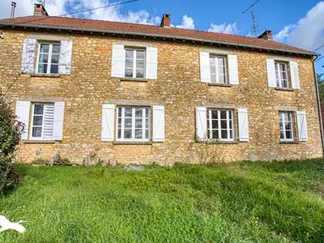 Saint André d'Allas 24200 Achat / Vente maison 6 pièces t6 au dernier étage parking