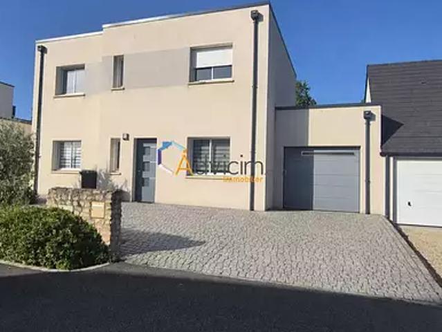 Saint Antoine du Rocher 37360 Achat / Vente maison 5 pièces t5 terrasse parking