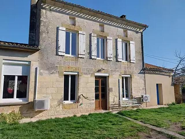 Saint Antoine de Breuilh 24230 Achat / Vente maison 5 pièces t5 au dernier étage terrasse