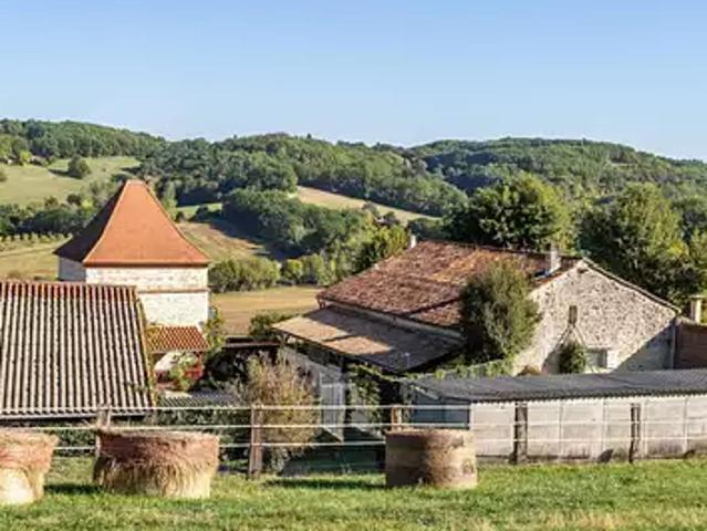 Saint Antoine de Ficalba 47340 Achat / Vente maison 10 pièces t10