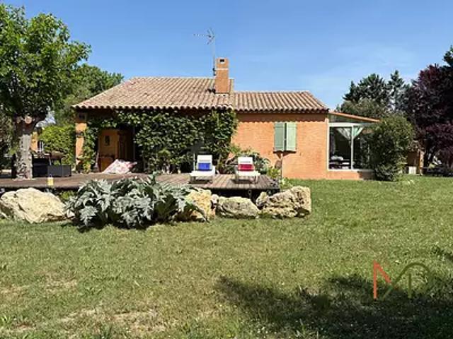 Saint Antonin du Var 83510 Achat / Vente maison 3 pièces t3 au dernier étage terrasse