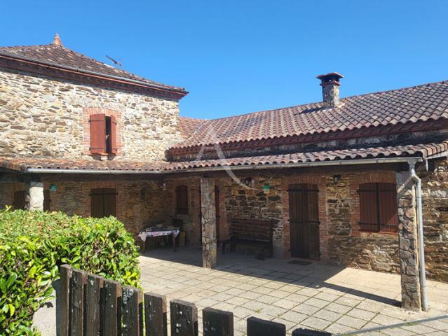 Saint Juery, Belle maison de 234 M²