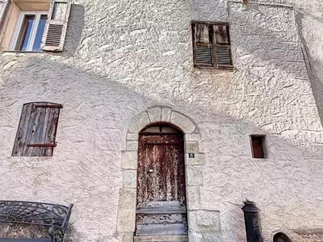 Saint Auban 06850 Achat / Vente appartement 4 pièces t4