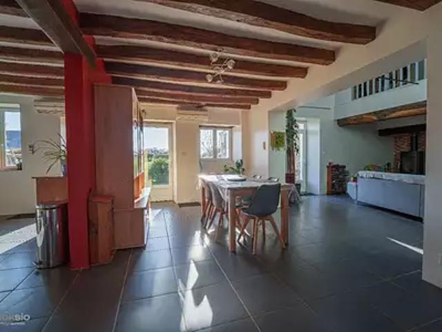 Saint Aubin de Luigné 49190 Achat / Vente maison 7 pièces t7 au dernier étage