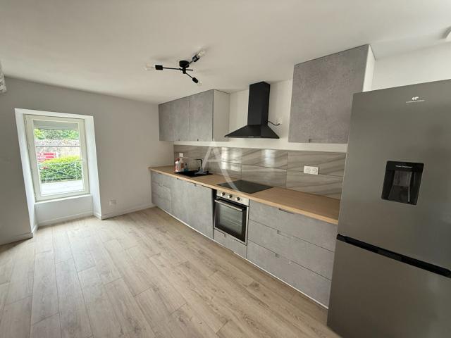 Saint Aubin de Luigné Location Appartement 49