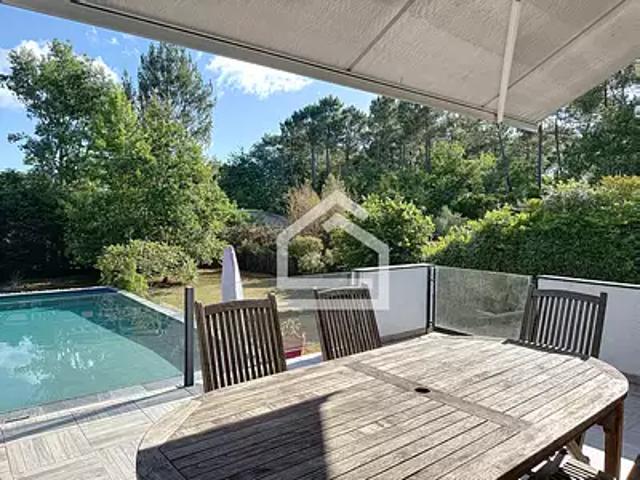 Saint Aubin de Médoc 33160 Achat / Vente maison 8 pièces t8
