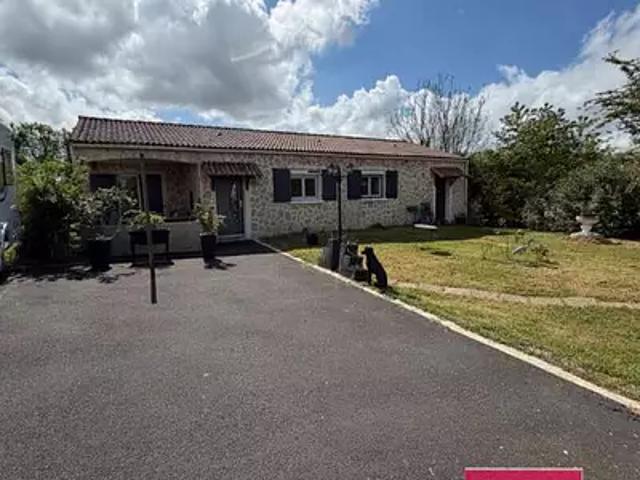 Saint Aubin la Plaine 85210 Achat / Vente maison 5 pièces t5 jardin