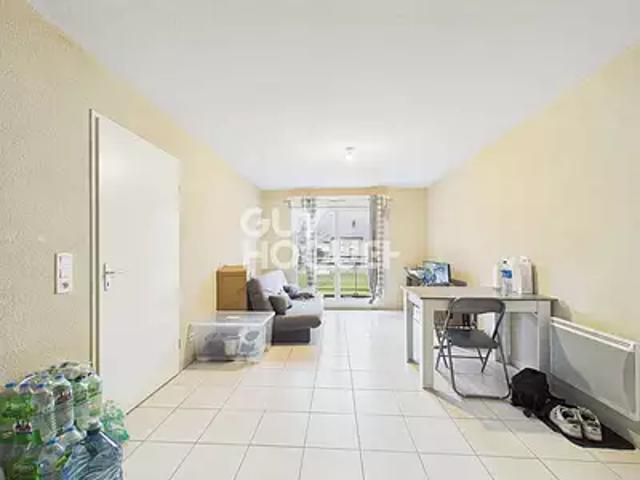 Saint Aubin lès Elbeuf 76410 Achat / Vente appartement 2 pièces t2 au dernier étage terrasse