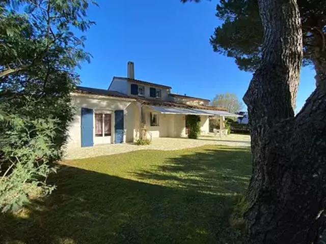 Saint Augustin 17570 Achat / Vente maison 5 pièces t5 piscine jardin