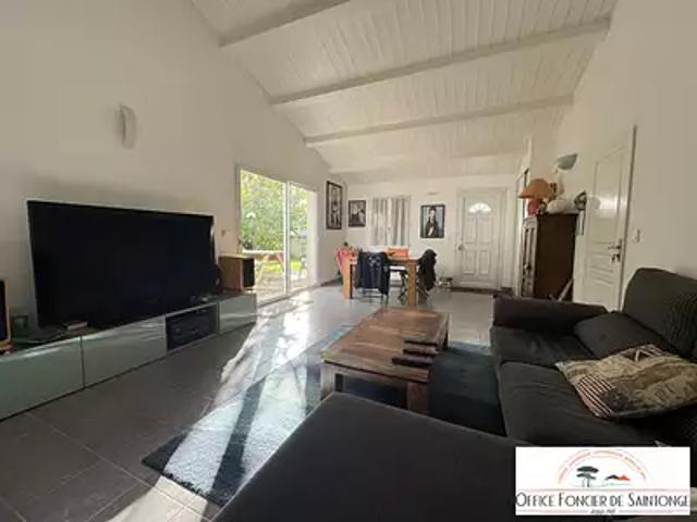 Saint Augustin 17570 Achat / Vente maison 5 pièces t5 terrasse parking