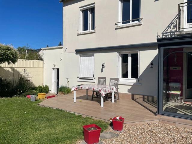 Saint Avertin Exceptionnel Appartement T3 avec Jardin