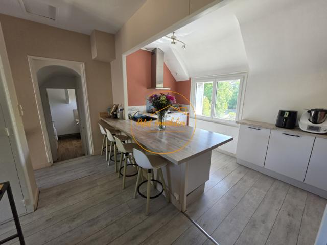 SAINT AY Appartement type 3 pièces