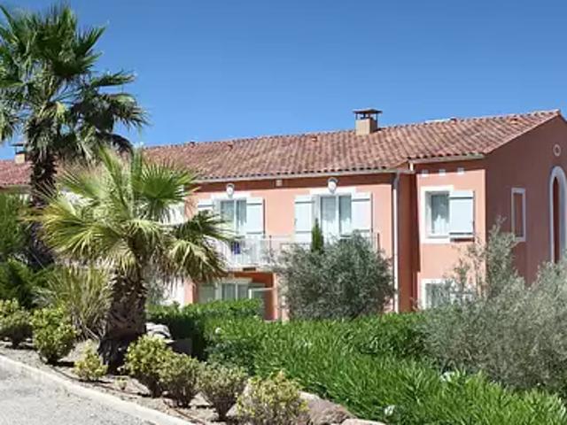 Saint Aygulf 83370 Achat / Vente appartement 2 pièces t2 au dernier étage