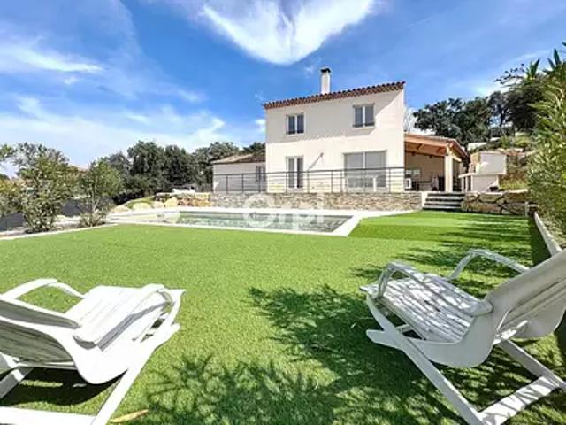 Saint Aygulf 83370 Achat / Vente maison 6 pièces t6 piscine jardin