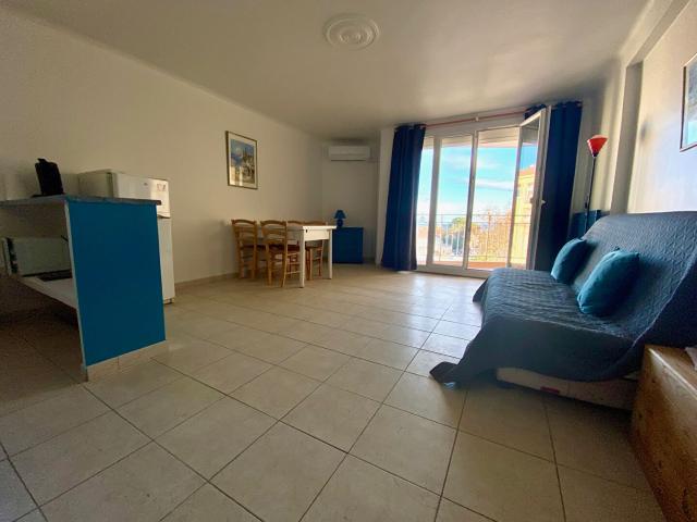 SAINT AYGULF STUDIO CABINE MEUBLE 37.05 m2