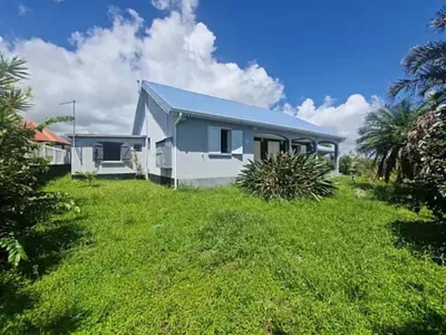 Saint Benoît 97470 Achat / Vente maison 4 pièces t4 terrasse
