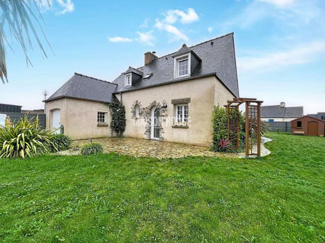 SAINT BENOIT DES ONDES Maison familiale proche baie et commerces