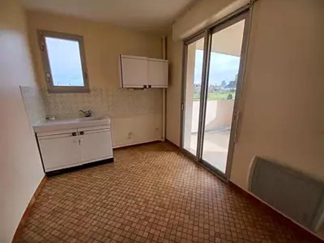 Saint Benoît du Sault 36170 Location appartement 3 pièces t3 cave balcon