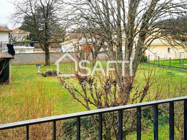 Saint Bonnet de Mure INTERMARCHE