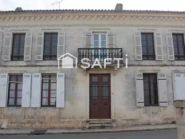 Saint Bonnet sur Gironde 17150 Achat / Vente maison 10 pièces t10