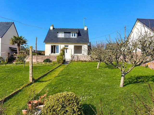Saint Briac Sur Mer Maison à 5 mn à pieds des premiers comme. 88m² Saint Briac sur Mer