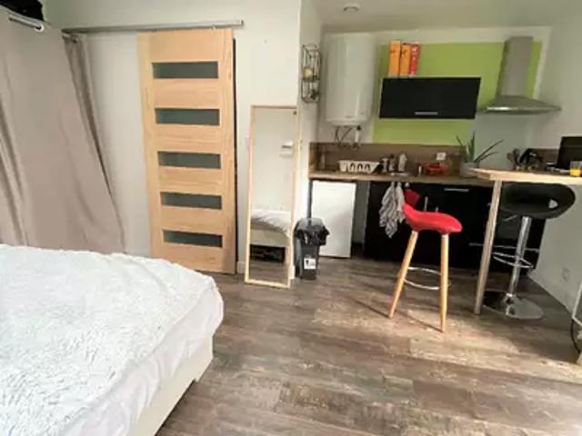 Saint Brieuc 22000 Location appartement 1 pièce t1 au dernier étage
