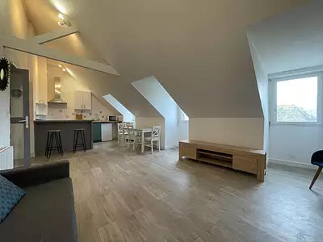 Saint Brieuc 22000 Location appartement 2 pièces t2 au dernier étage