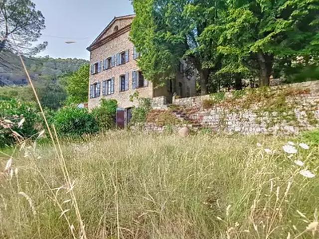 Saint Cézaire sur Siagne 06530 Achat / Vente maison 10 pièces t10