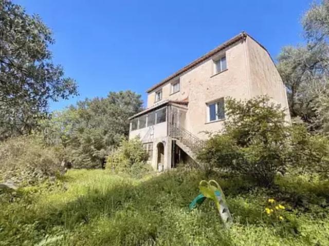 Saint Cézaire sur Siagne 06530 Achat / Vente maison 7 pièces t7 jardin