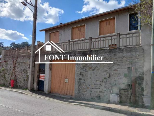 SAINT CHAMOND, SECTEUR LANZAU, MAISON