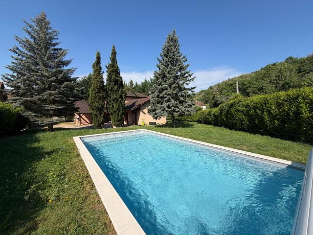 Saint Chef: Maison Familiale Au calme Piscine
