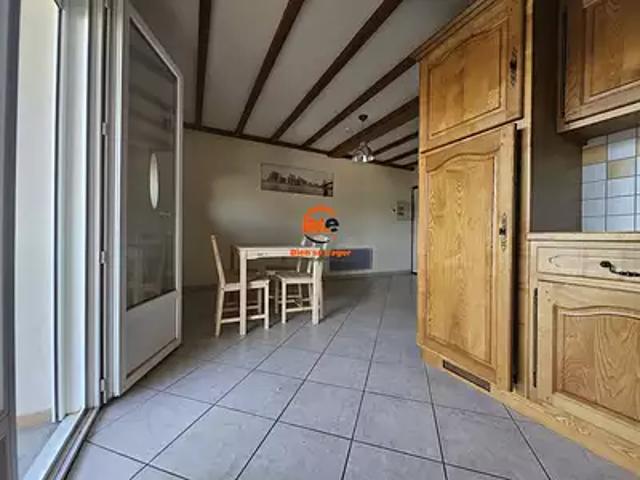 Saint Chély d'Apcher 48200 Location appartement 2 pièces t2 au dernier étage