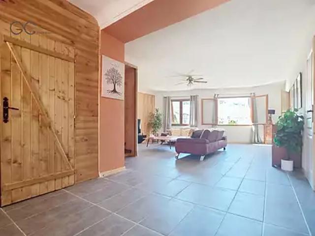 Saint Chinian 34360 Achat / Vente maison 6 pièces t6 terrasse