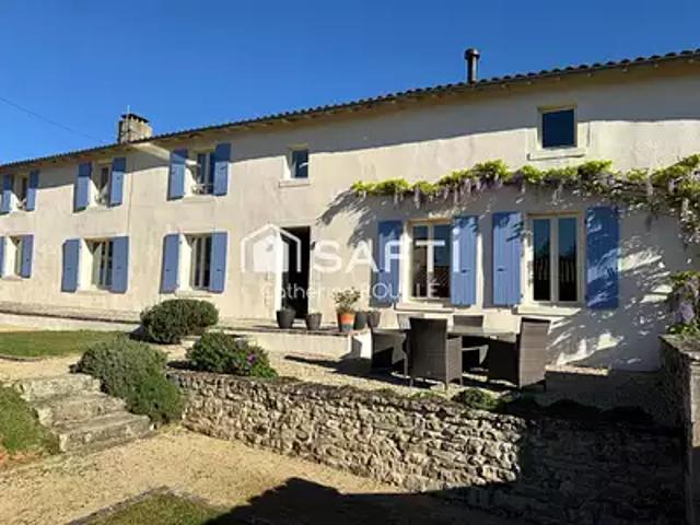 Saint Christophe sur Roc 79220 Achat / Vente maison 8 pièces t8 piscine terrasse