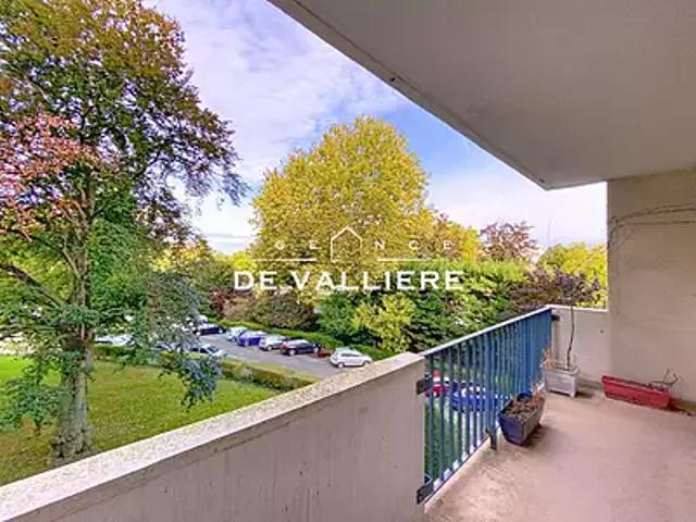 Saint Cloud 92210 Achat / Vente appartement 3 pièces t3 cave parking