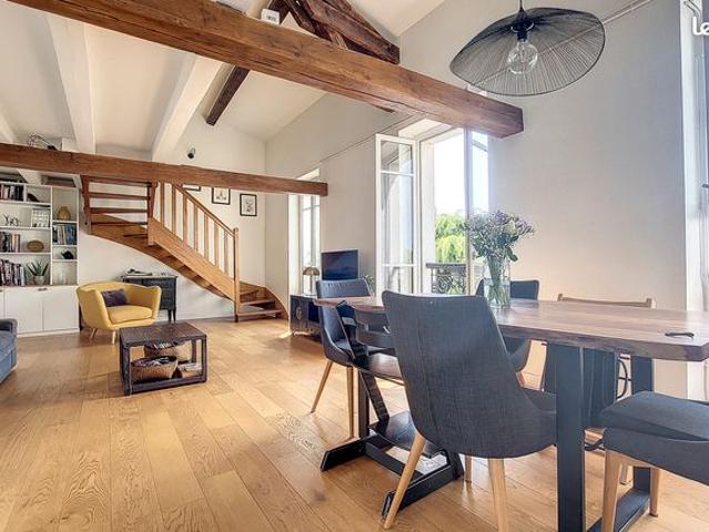 Saint Cloud, Gounod, duplex en dernier étage