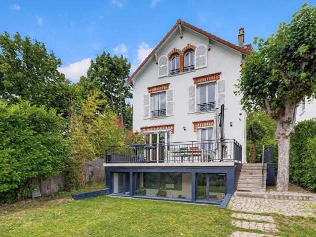 Saint Cloud MONTRETOUT Maison 263m² Terrain 630m²