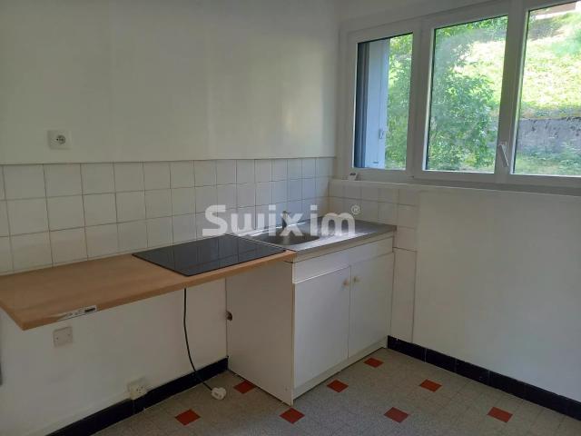 Saint Claude Location Appartement 39