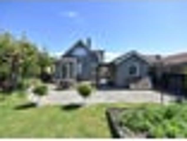 Saint Clair, 3 bedrooms, $850 pw