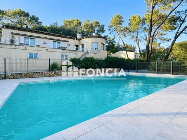 SAINT CLEMENT DE RIVIERE: Belle villa de 173 m²