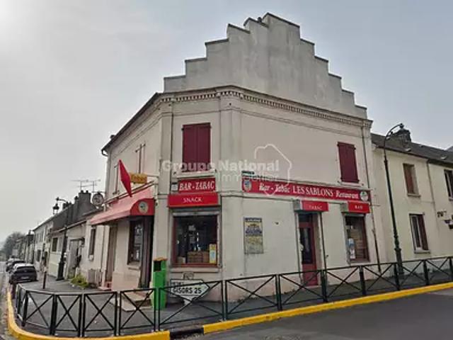 Saint Crépin Ibouvillers 60149 Achat / Vente maison 8 pièces t8 au dernier étage