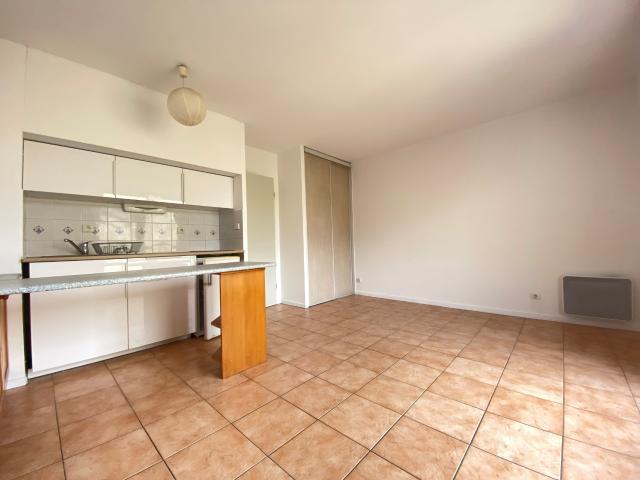 Saint Cyprien Studio avec balcon